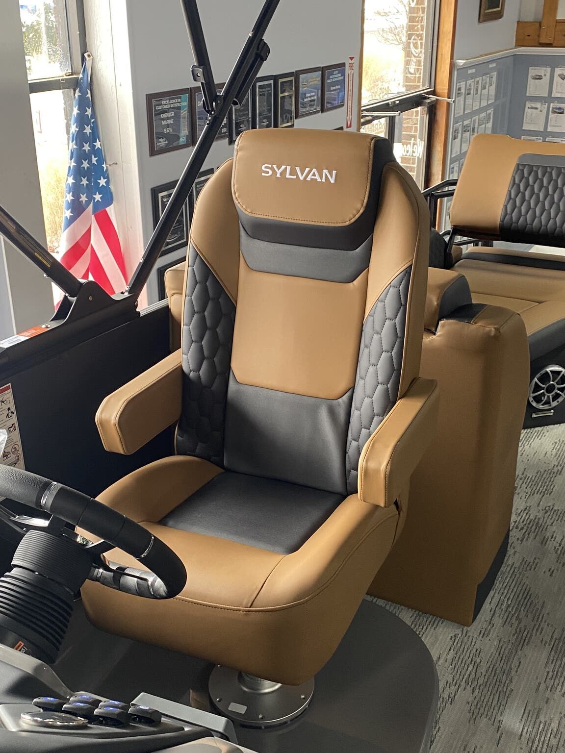 2026 Sylvan L3 SLZ Platinum - 12