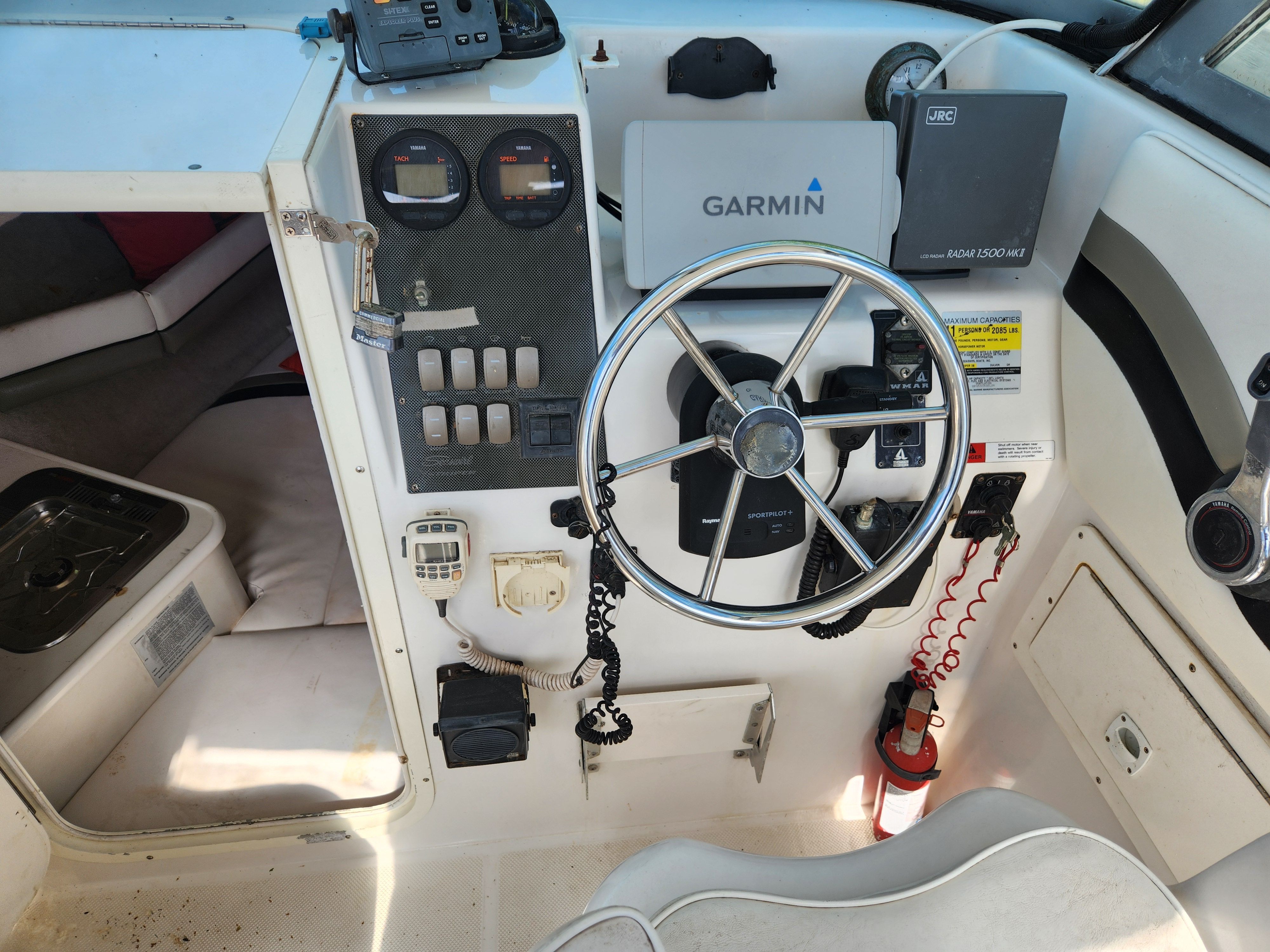 2002 Seaswirl Striper 2600 - 3