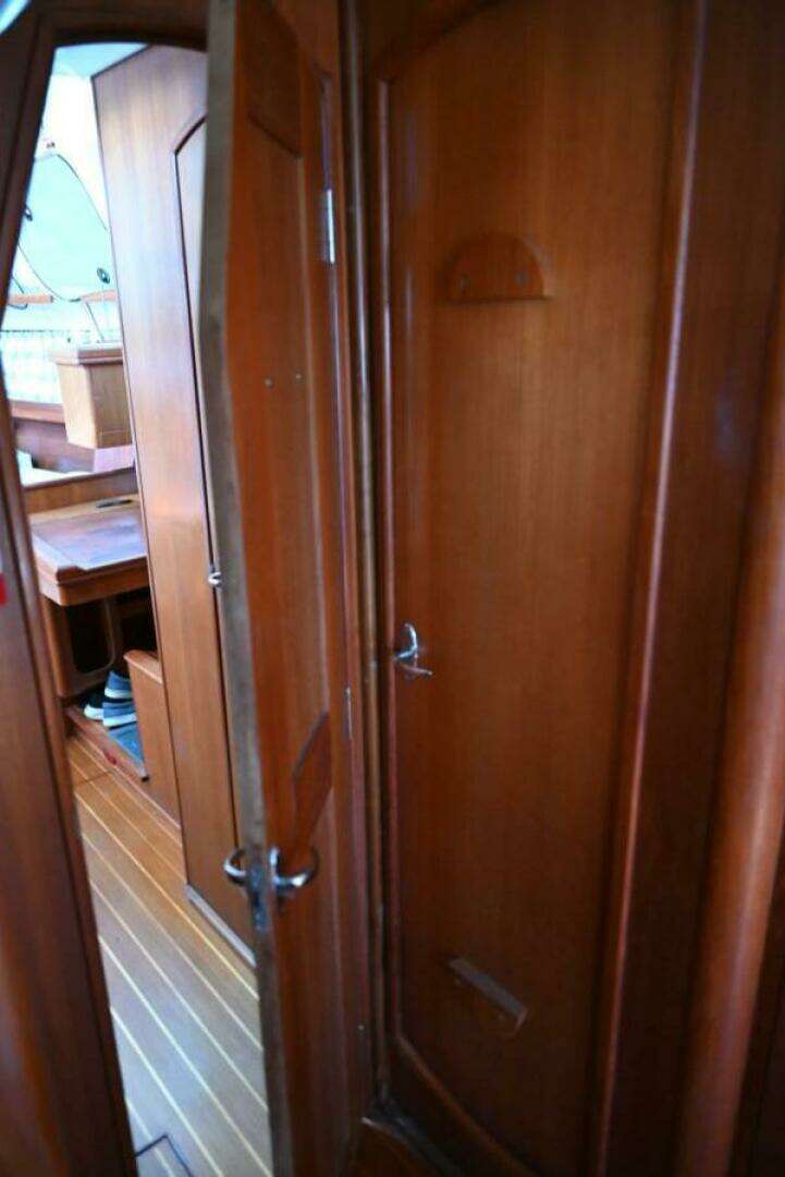 2003 Hunter 456 - Image 48