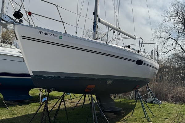 2019 Catalina 315