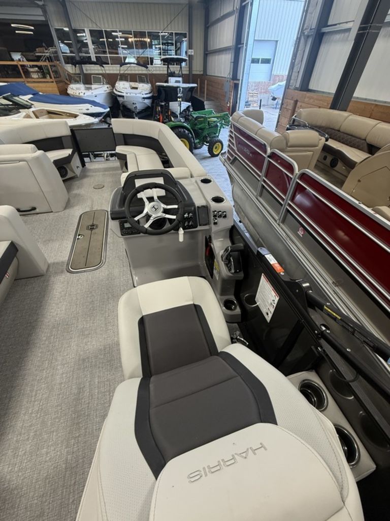 2025 Harris Cruiser 230 FC - 14