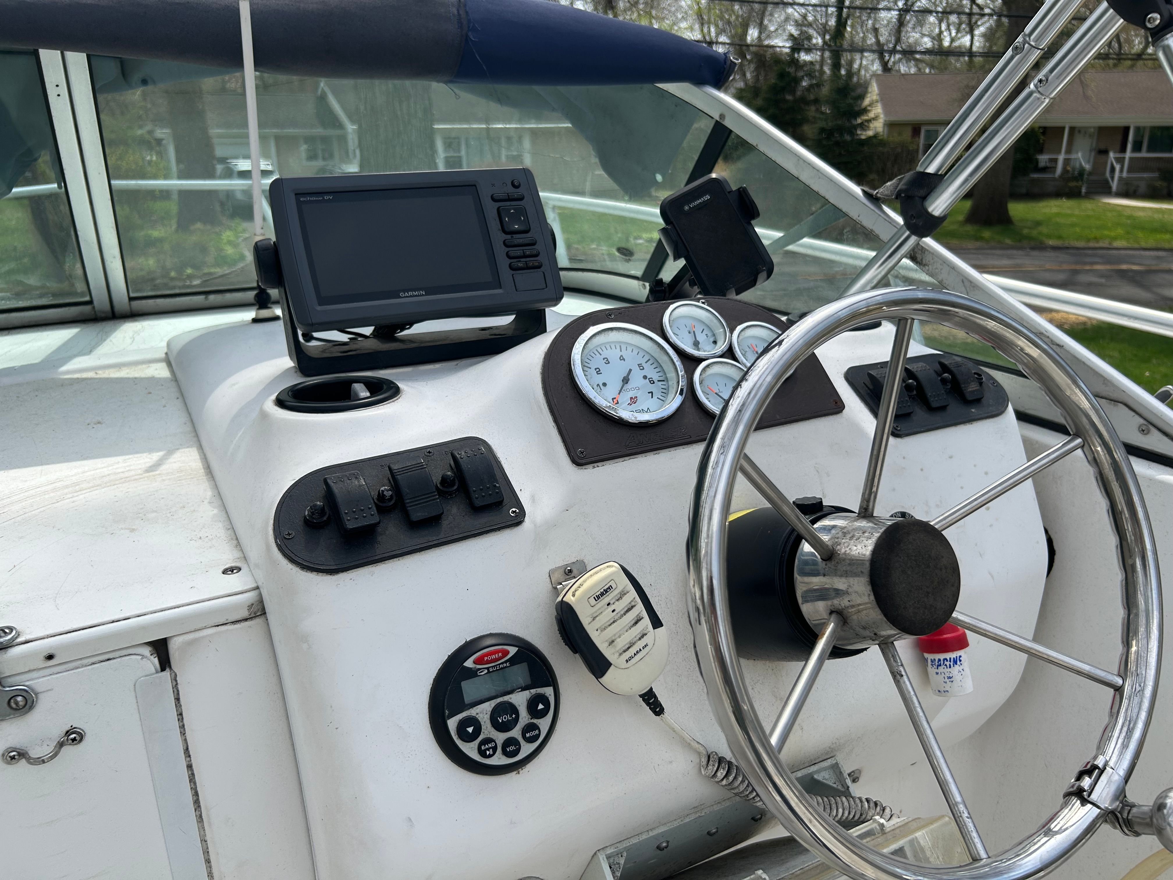 2007 Angler 204WA - 9