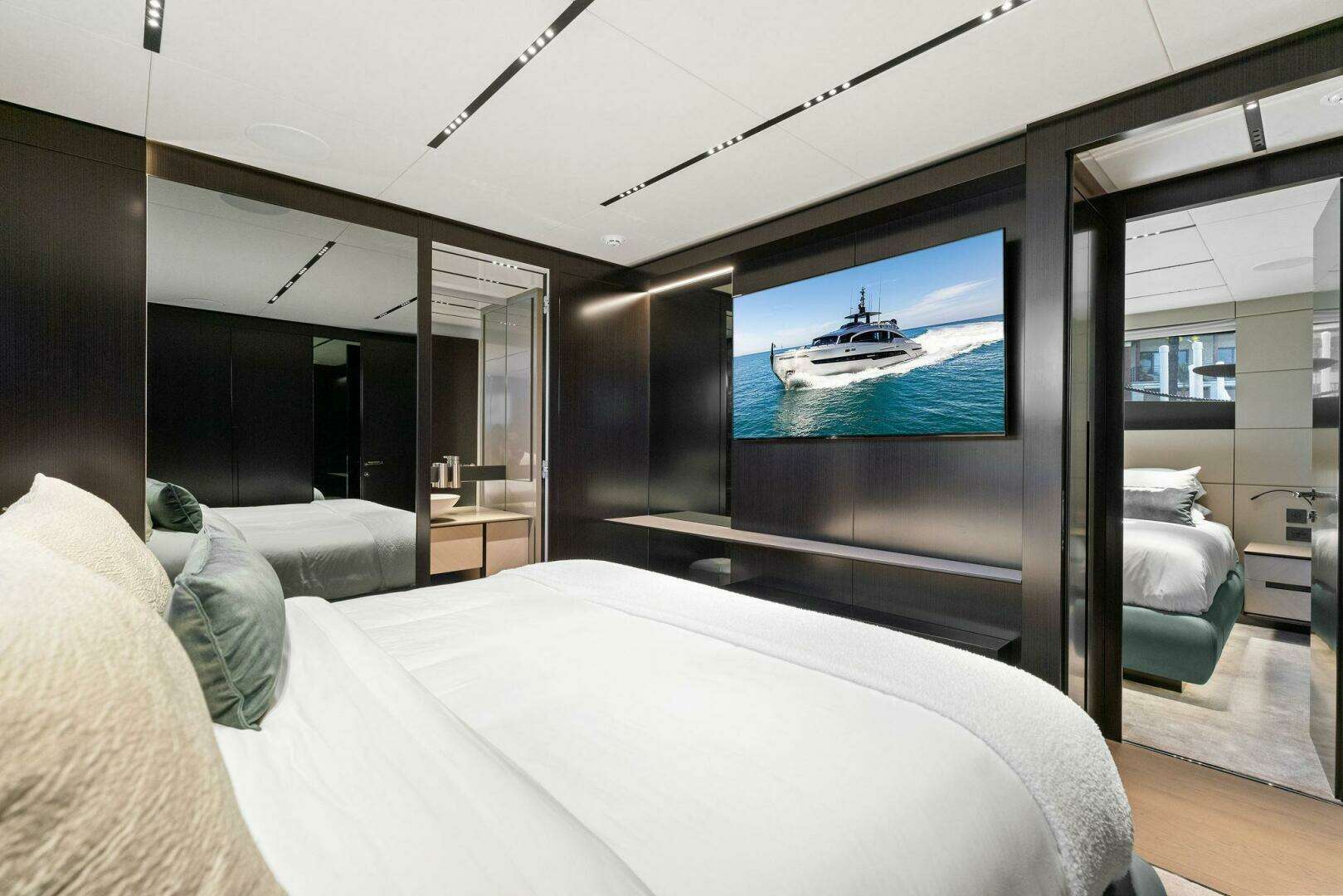 2023 Pershing GTX Motoryacht - Image 89