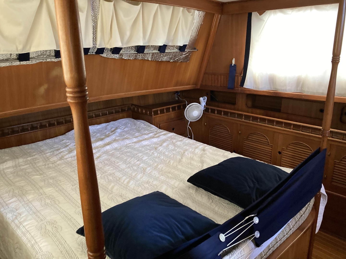 1988 Albin DC - Image 31