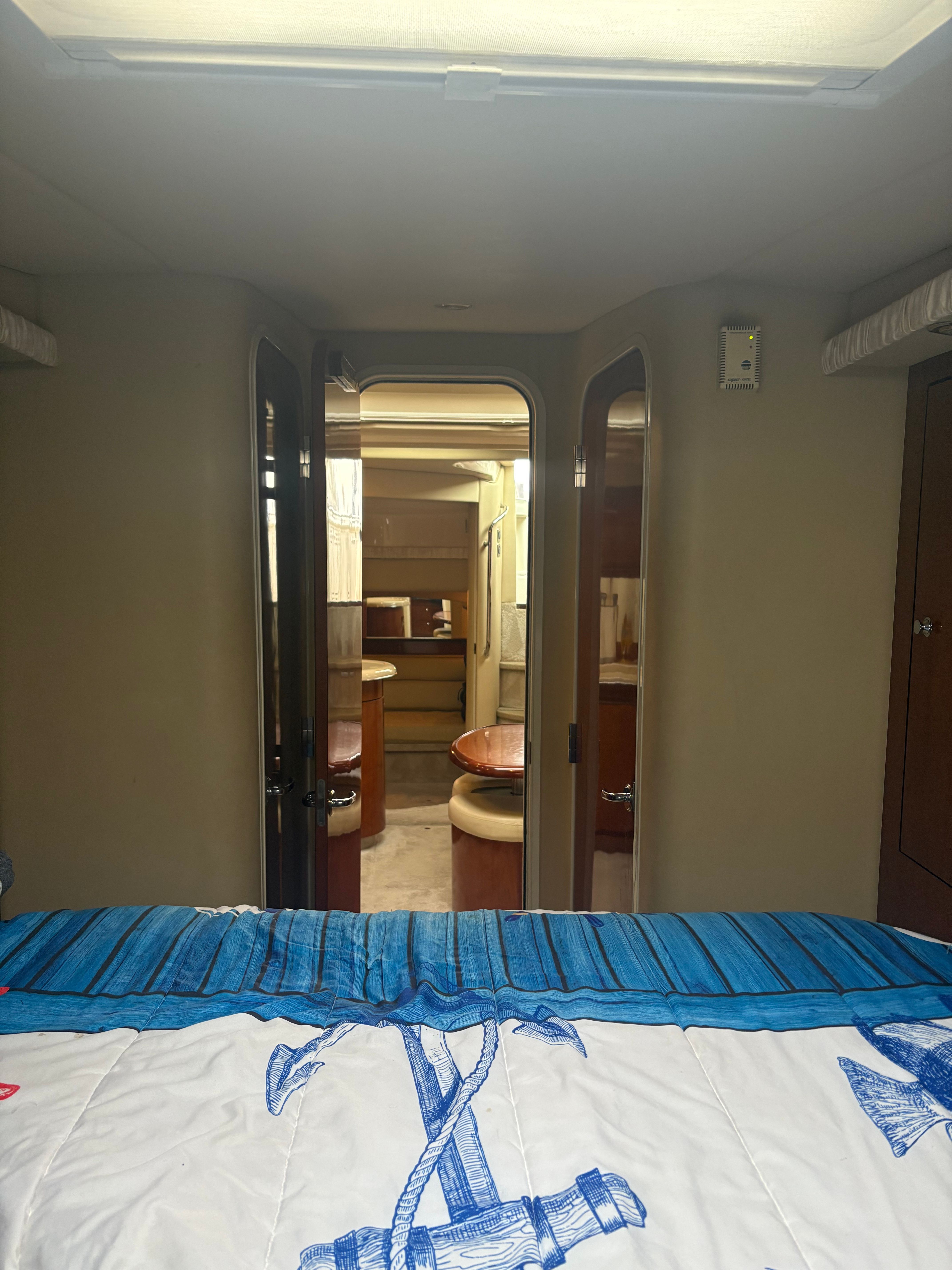 2003 Sea Ray 420 Sundancer - 18