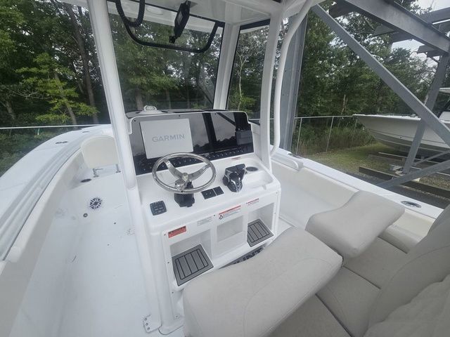 2026 Sea Hunt Gamefish 27 Forward Seating - 8