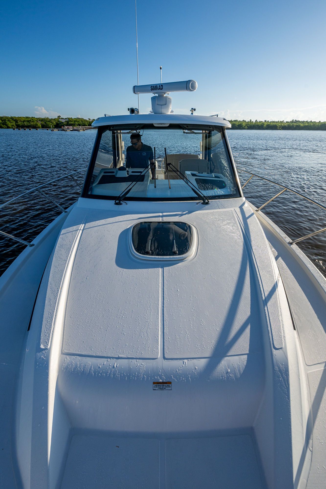 2023 BOSTON WHALER 325 CONQUEST - Image 44