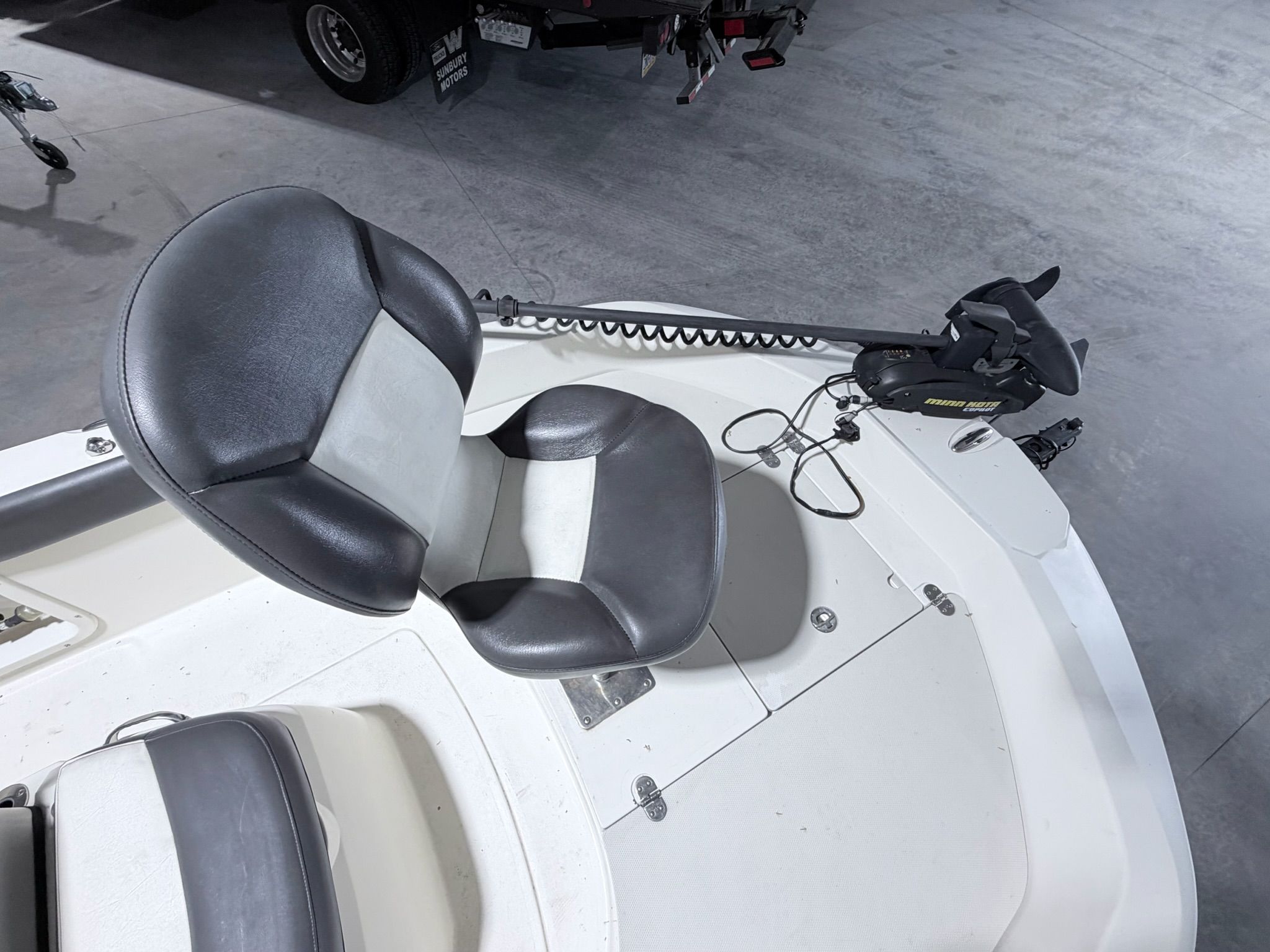 2017 Stingray 186 CC - 23