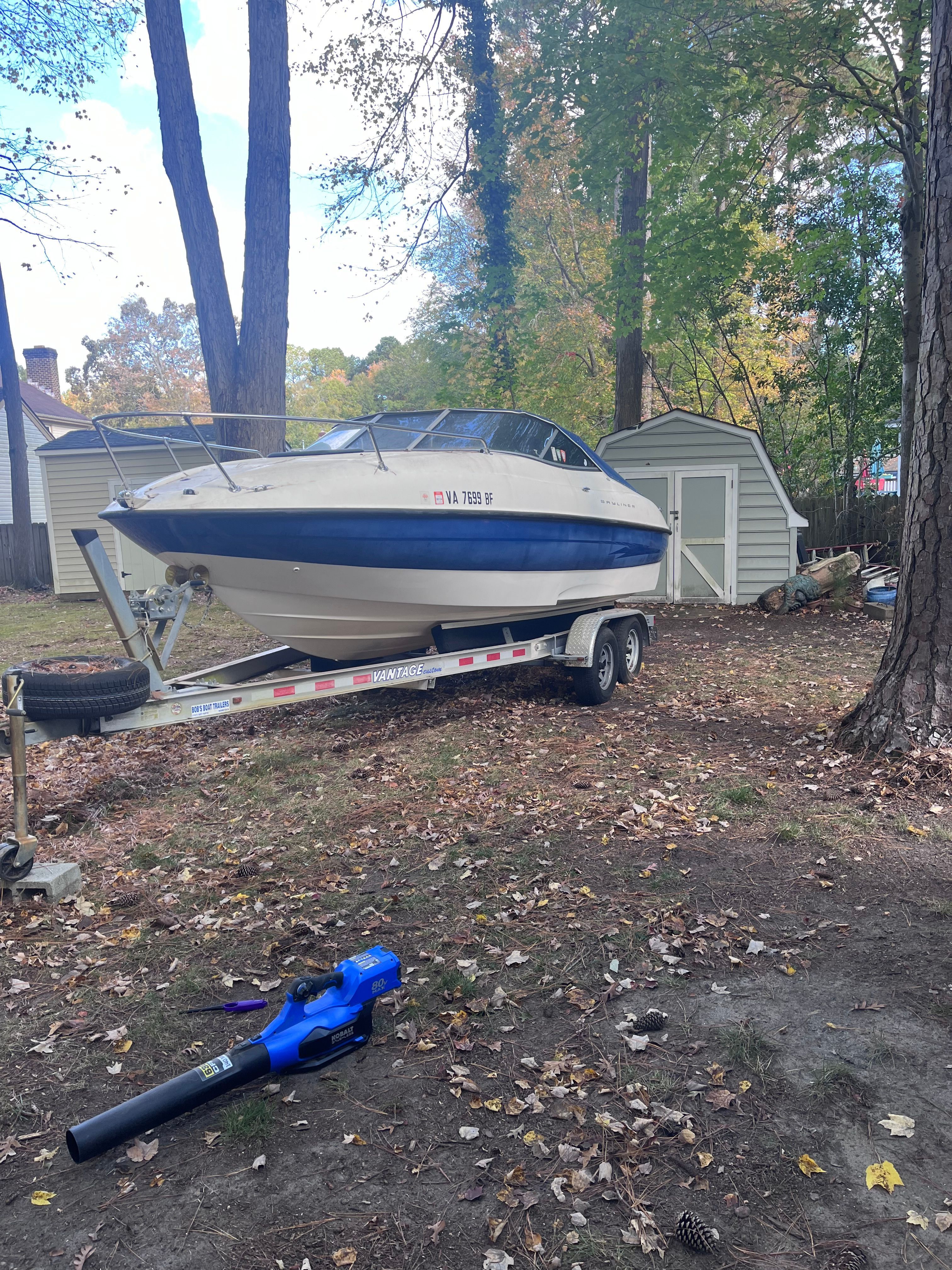 2005 Bayliner Cuddy Capri
