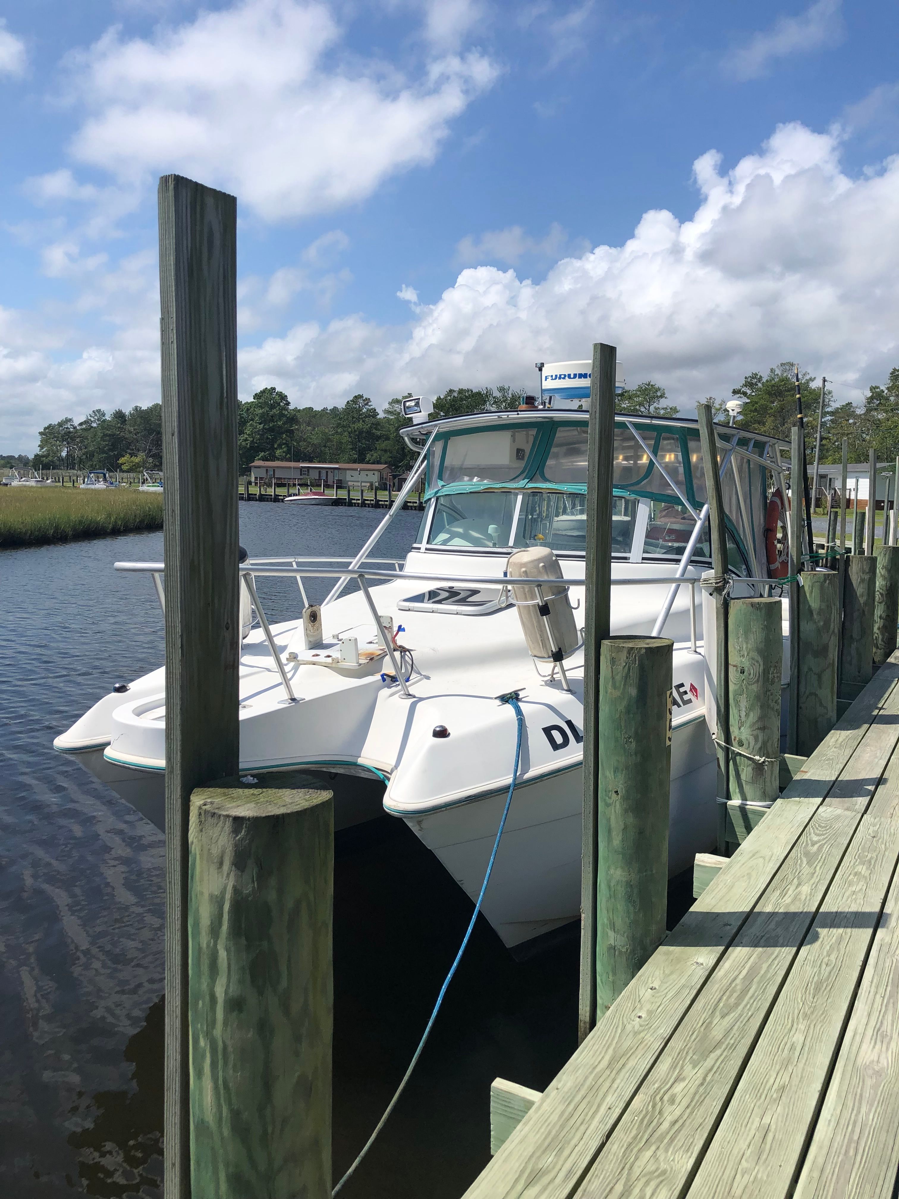 2004 Hydrocat Catamaran
