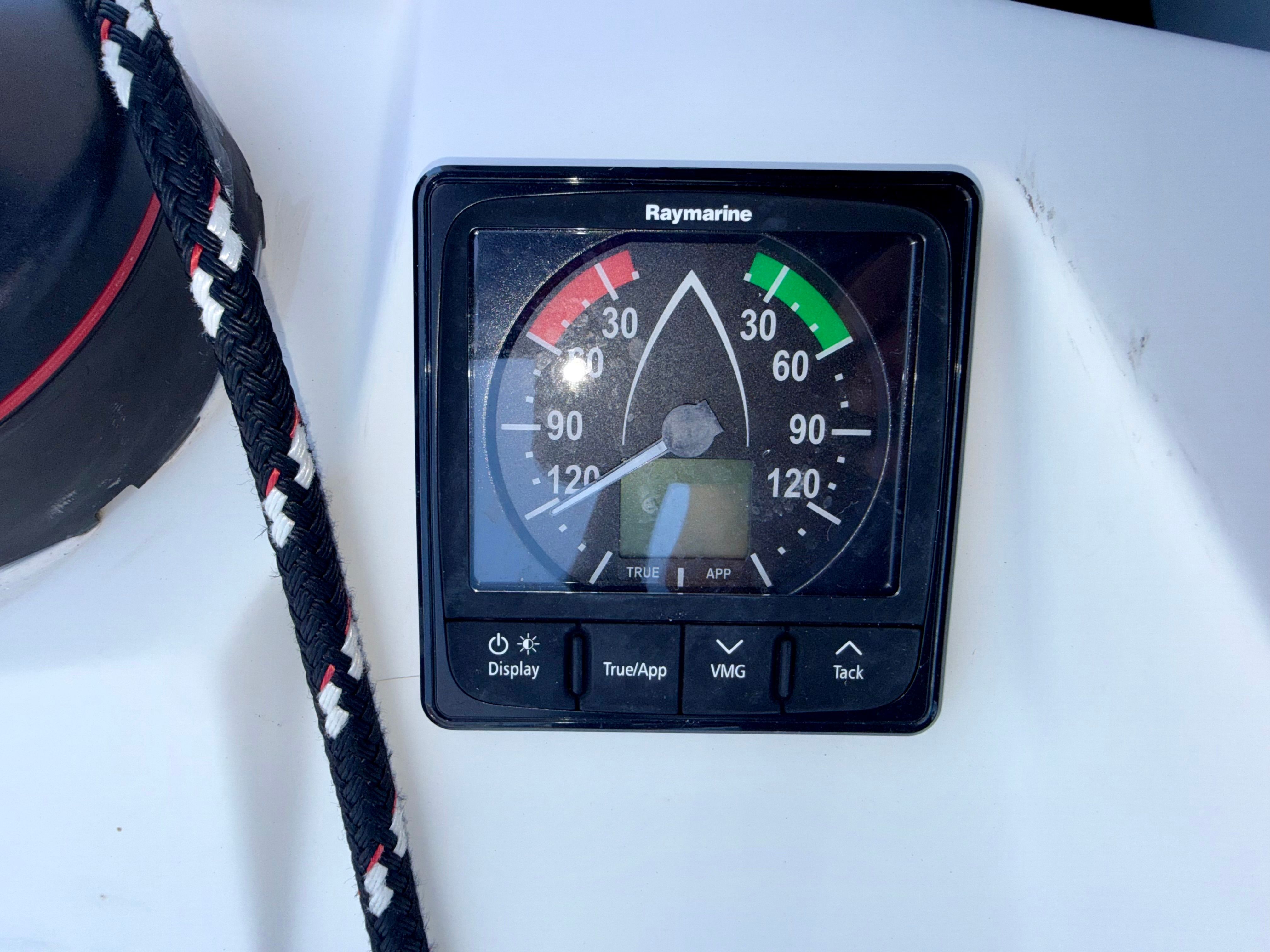 2018 Jeanneau Sun Odyssey 389 - 11