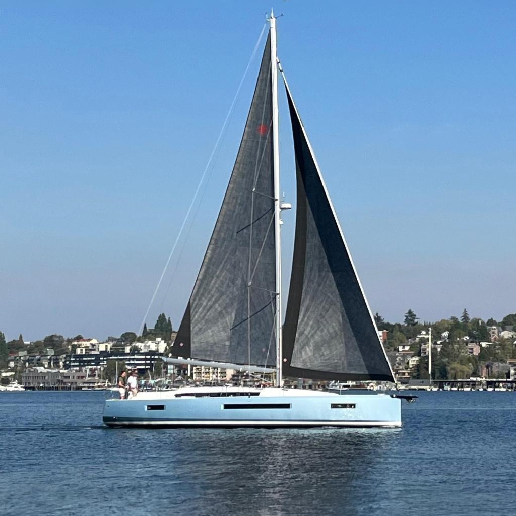 2022 Jeanneau Sun Odyssey 490