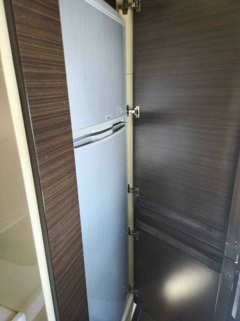 2014 Azimut Flybridge - Image 46