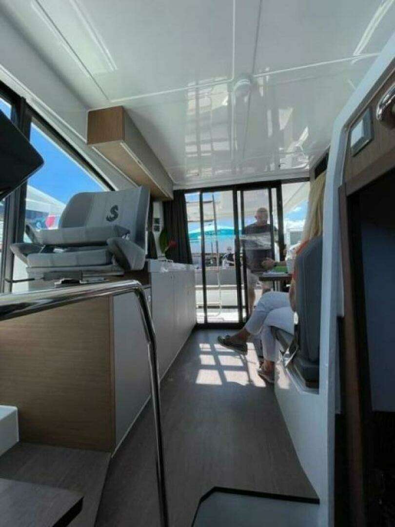 2026 Beneteau Antares 11 Fly - Image 23