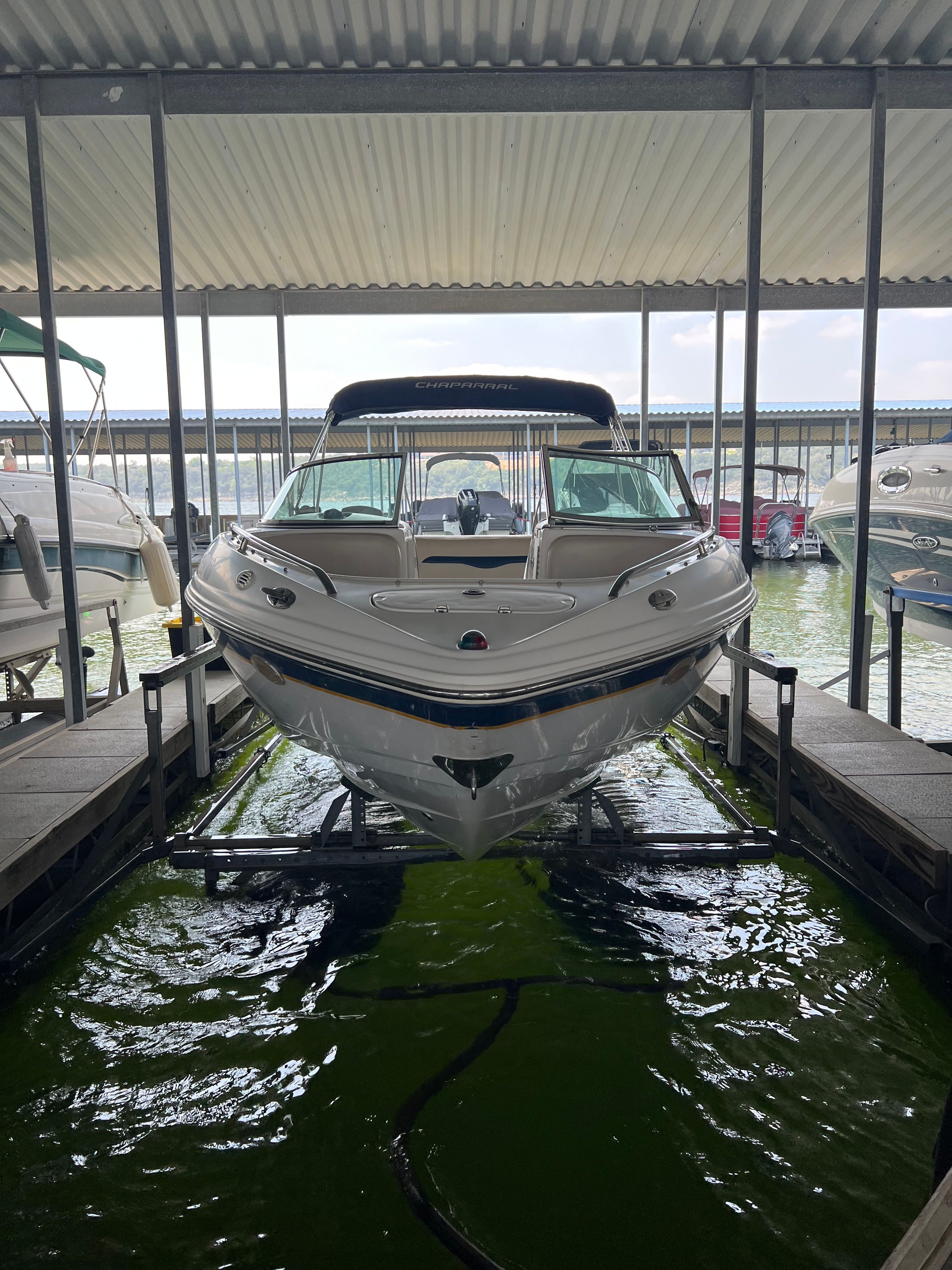 2002 Chaparral 220 SSi Wide Tech - 18