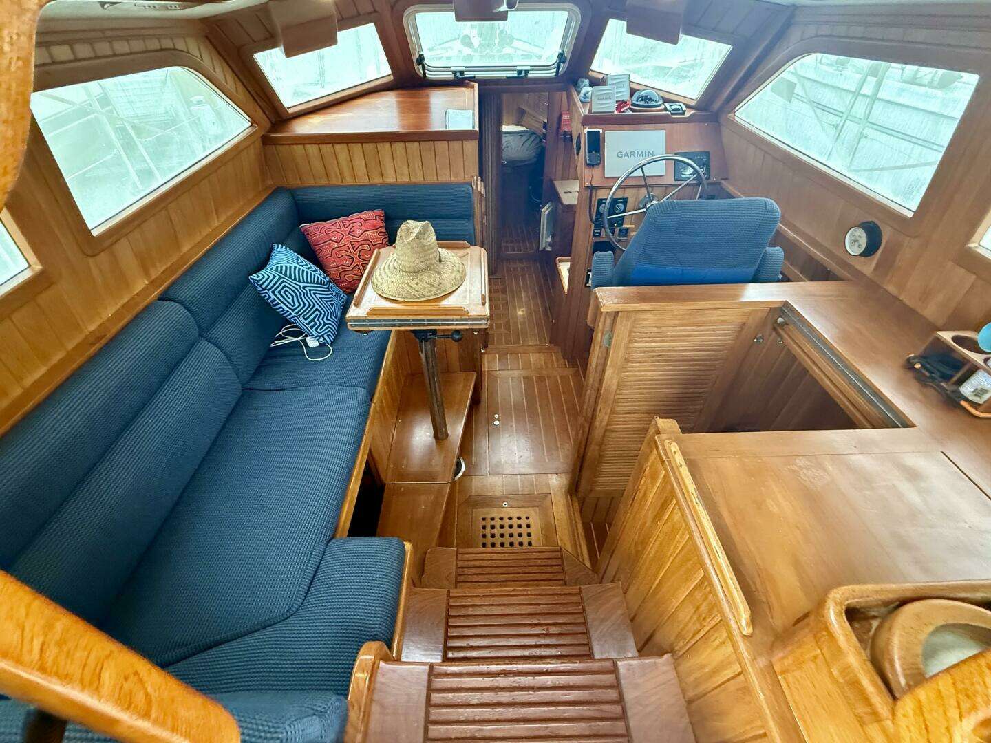 2005 Cabo Rico 42 Pilothouse - Image 4