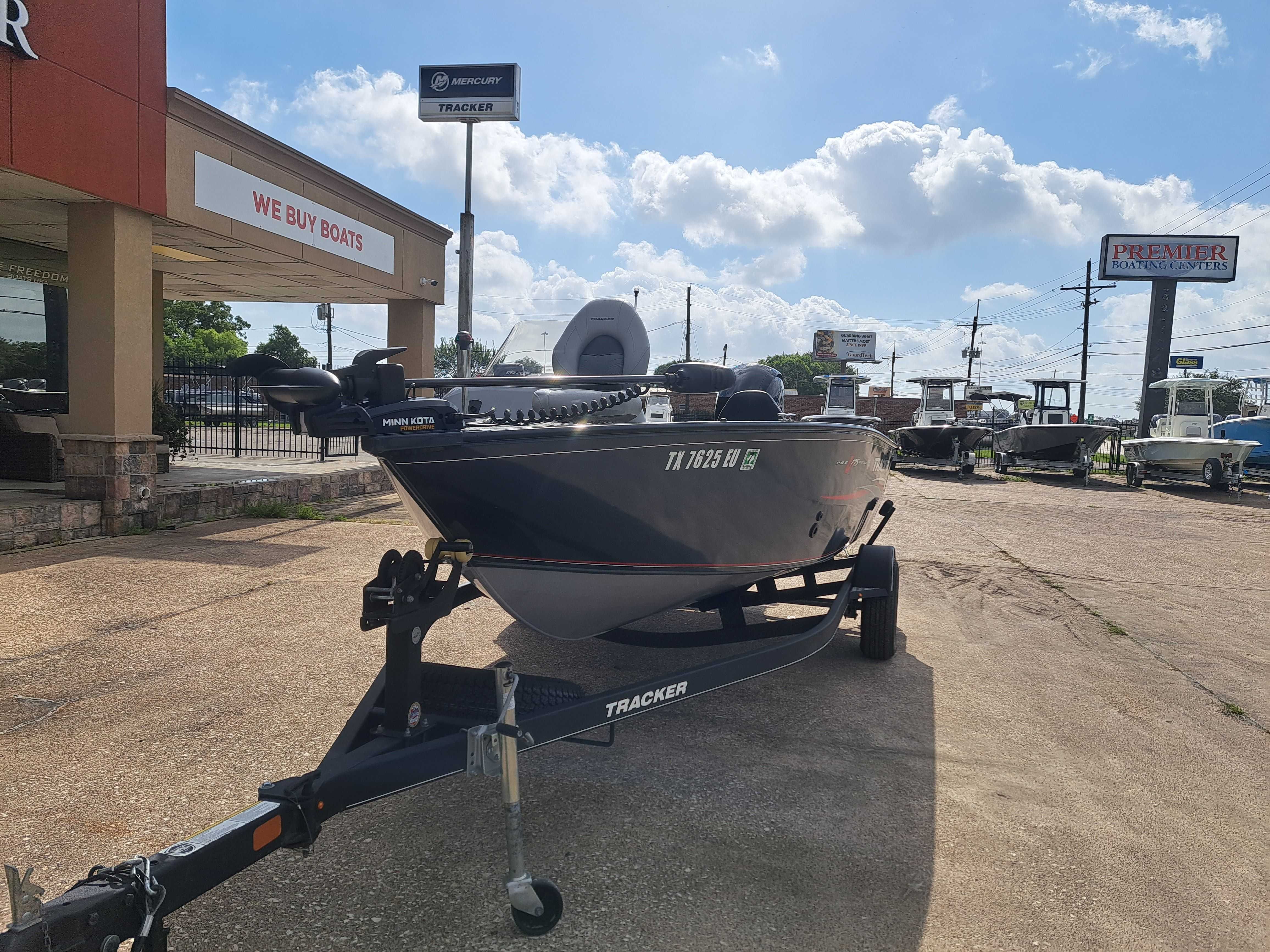 2019 Tracker PRO GUIDE 175 SC - 3