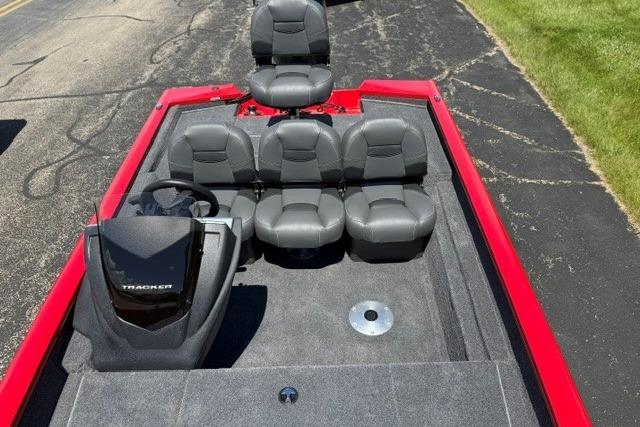 2026 Tracker Pro Team 175 Crappie Edition boat with gray seating and red trim.