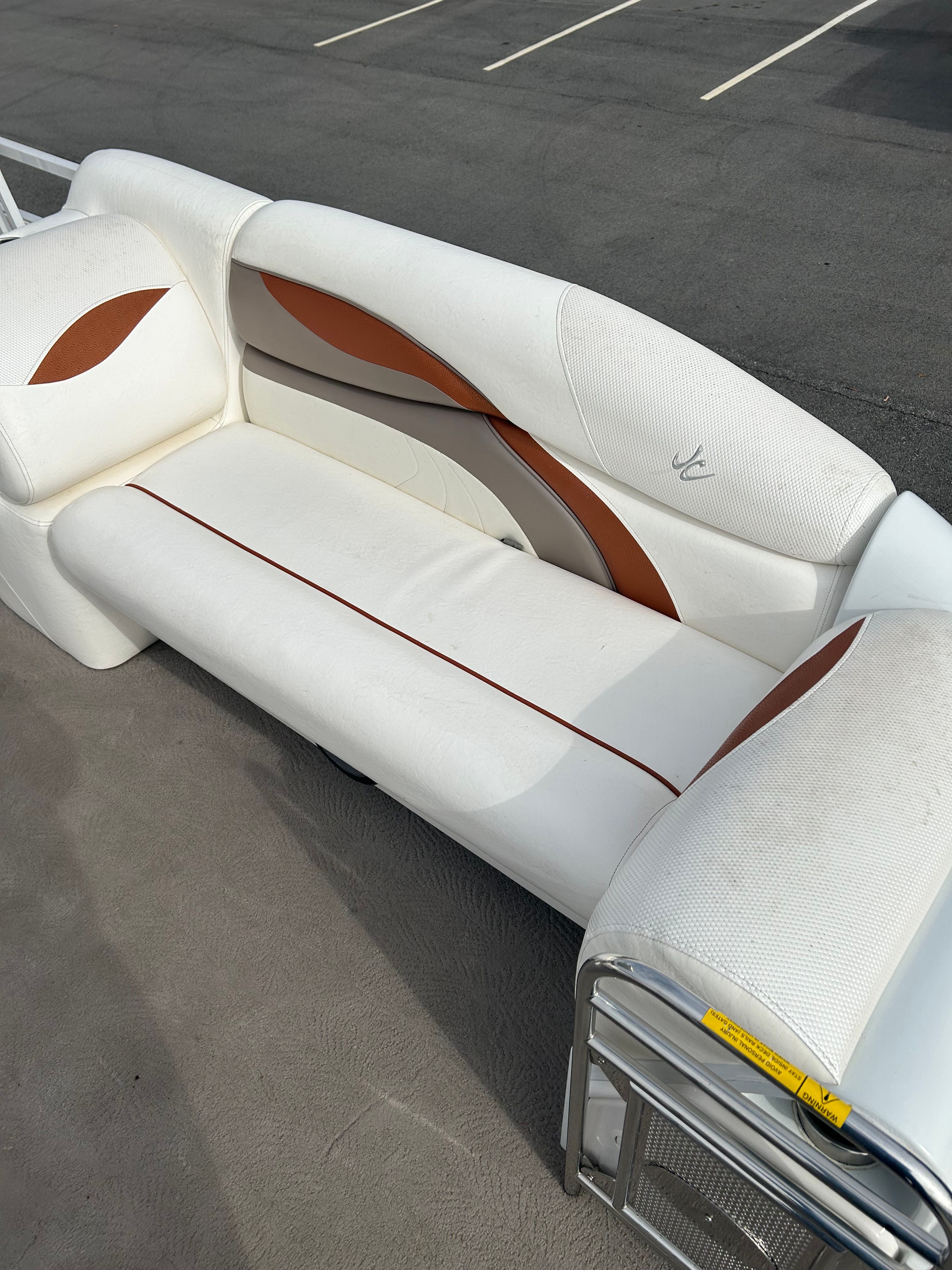 2011 JC SportToon 25TT - 6