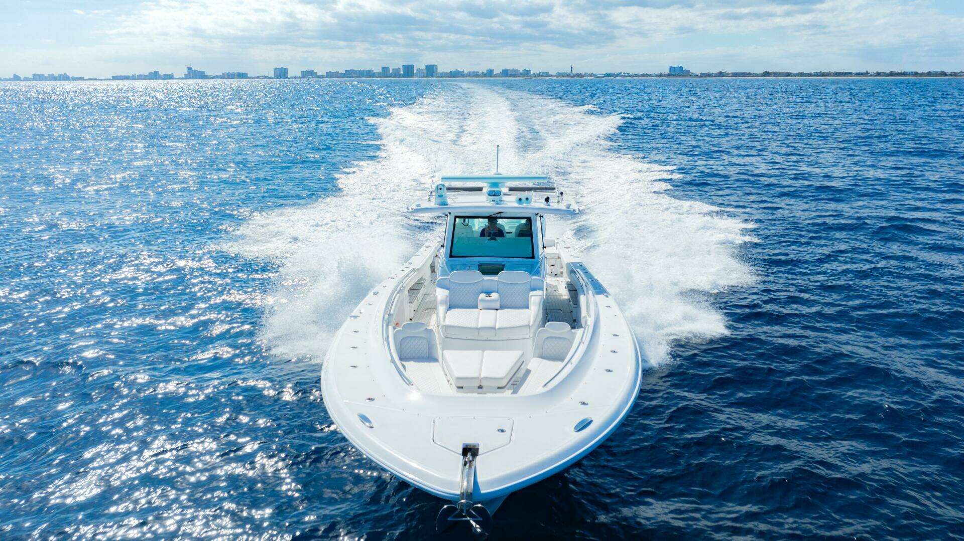 2024 HCB 53 Suenos RXV - Image 72