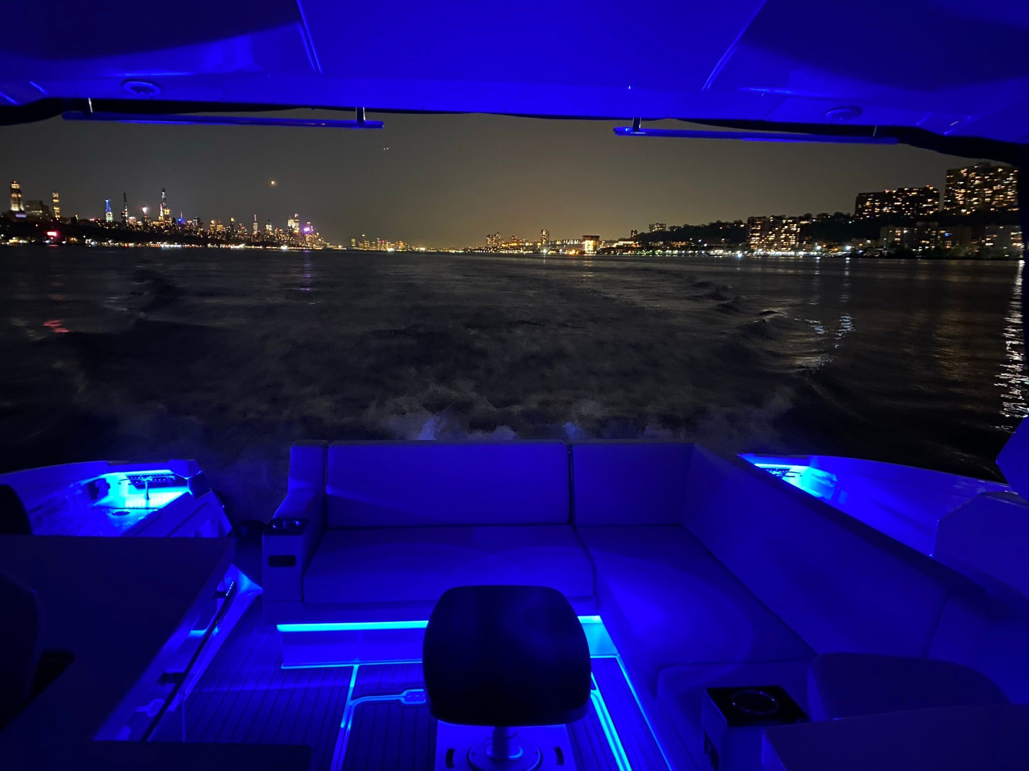 2016 Monterey 360 SC - 4