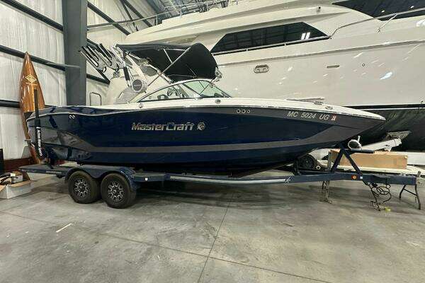 2019 Mastercraft X24