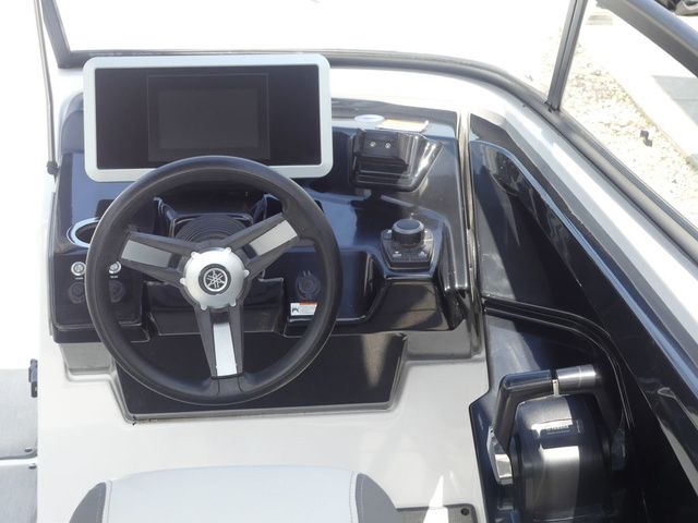 2022 Yamaha Boats AR250 - 27