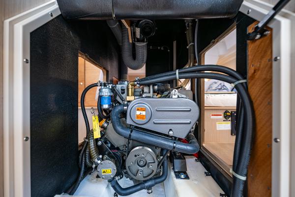 2021 Beneteau Oceanis 38.1 - 57