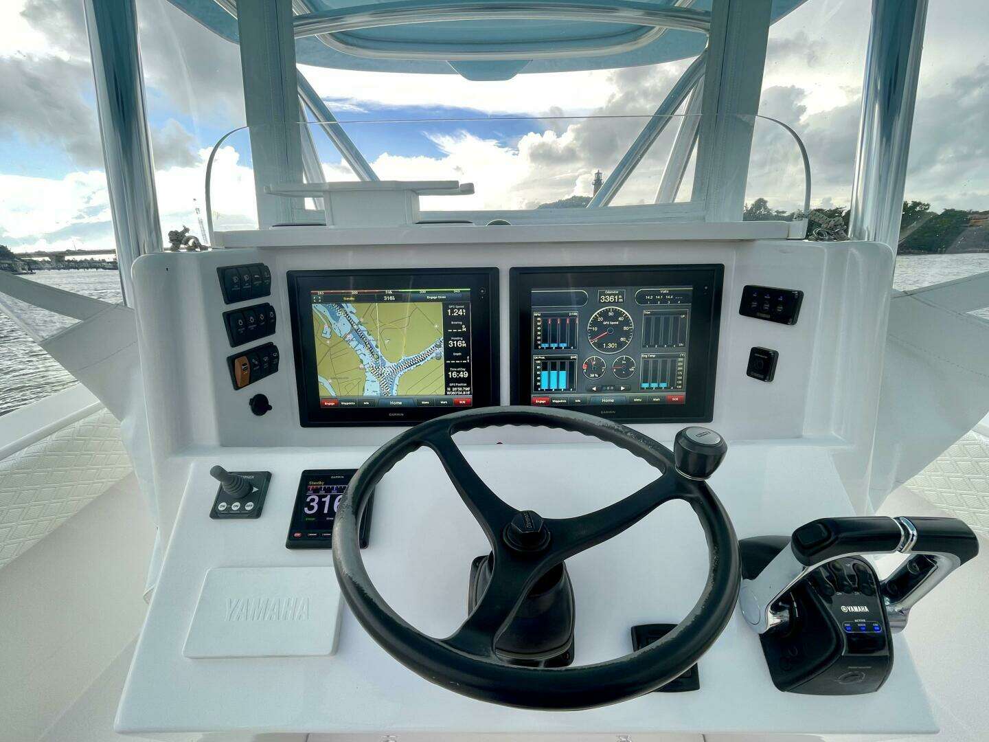 2014 Venture 39CC - Image 17
