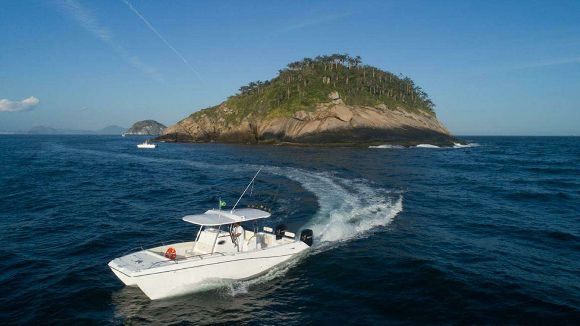 2025 Garnet Offshore 300 HT - Image 3