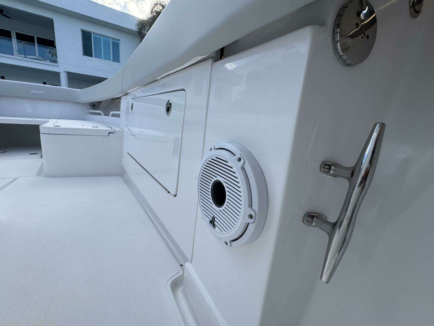 2024 Jupiter 38 HFS - Image 59