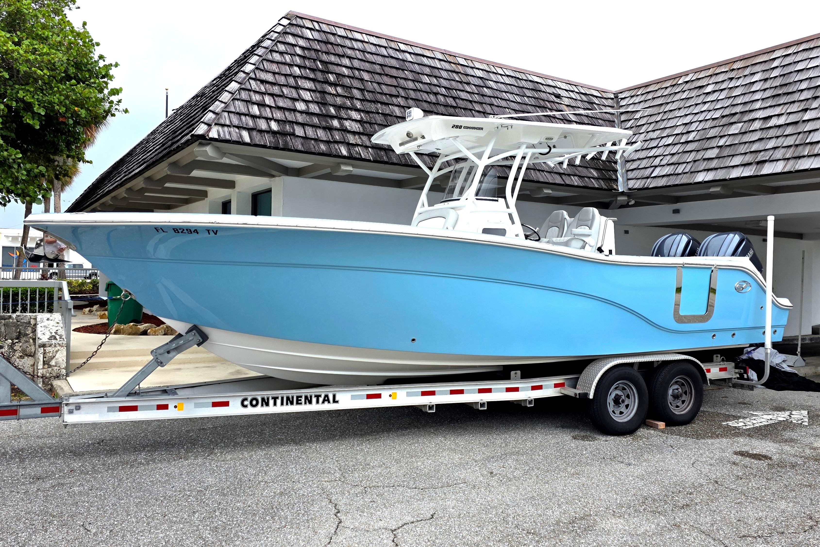 2023 Sea Fox 288 Commander
