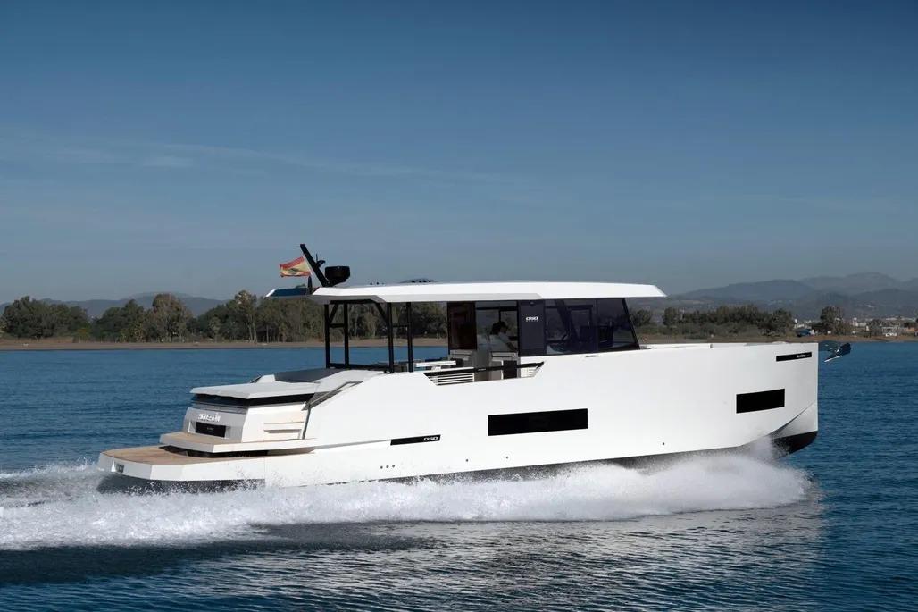 2026 De Antonio Yachts D50
