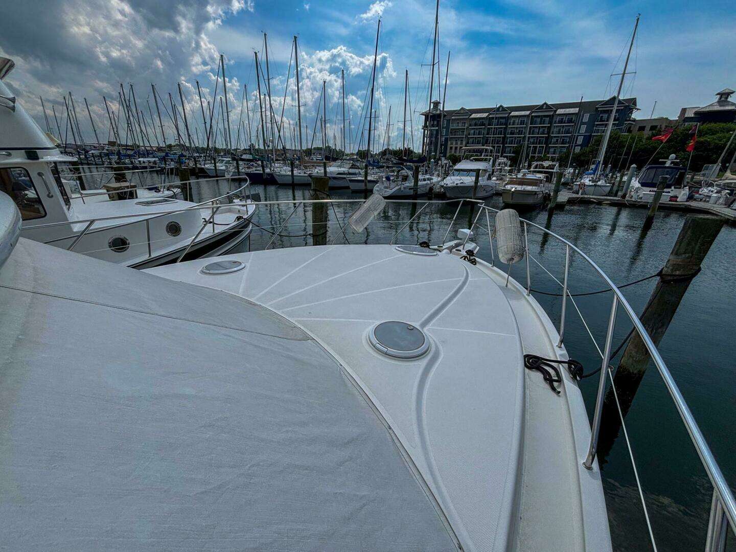 2007 Silverton 38 Convertible - Image 12