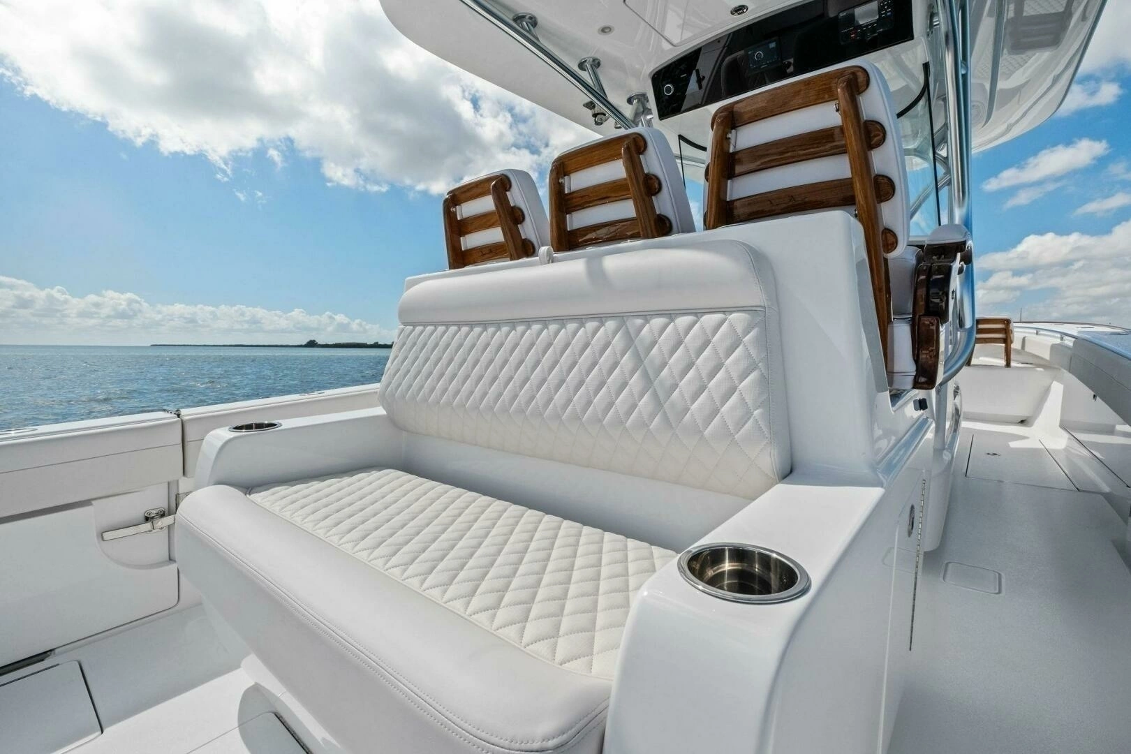 2026 Valhalla Boatworks V-37 - Image 41