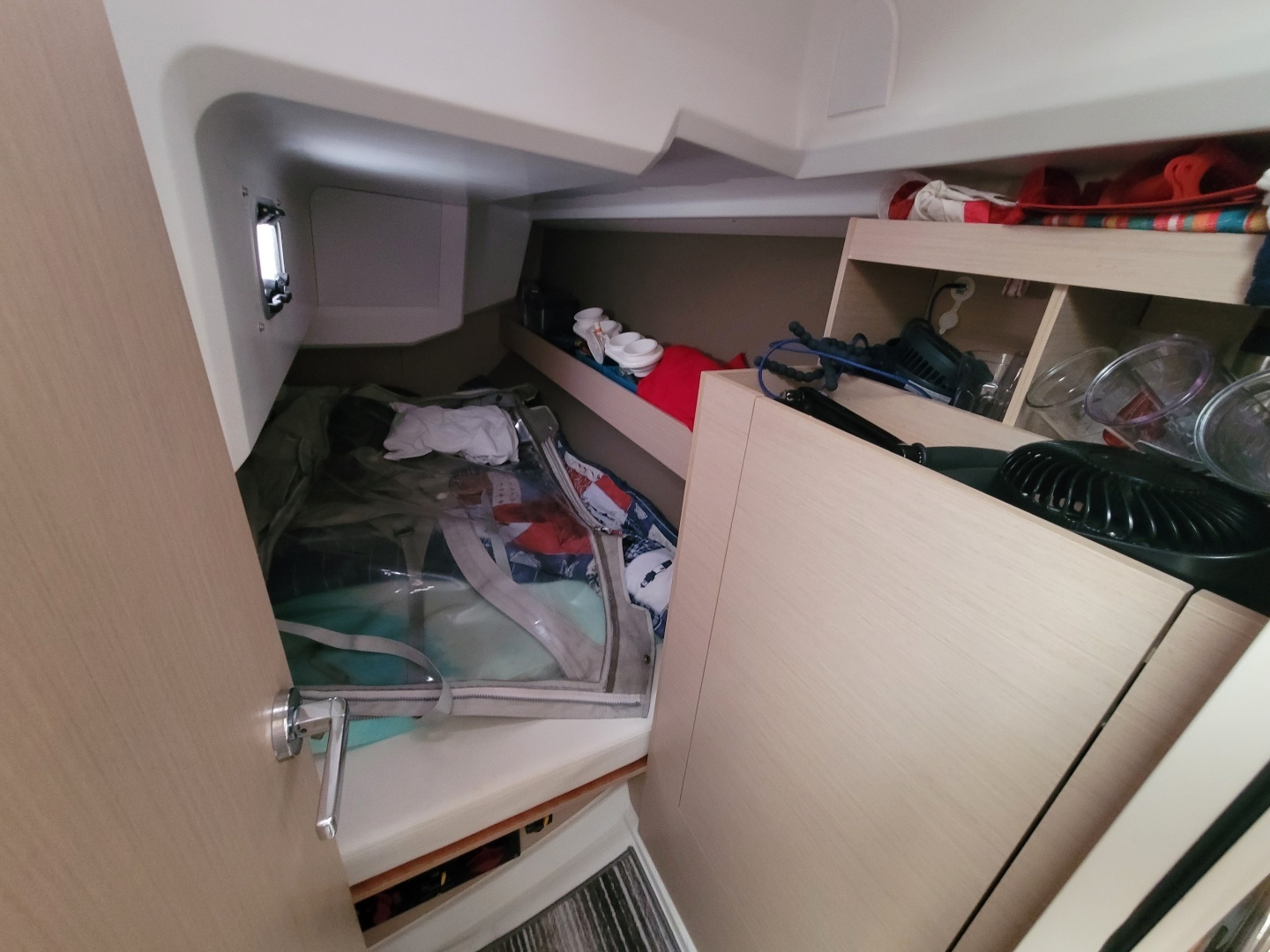 2020 Beneteau 30.1 - Image 50