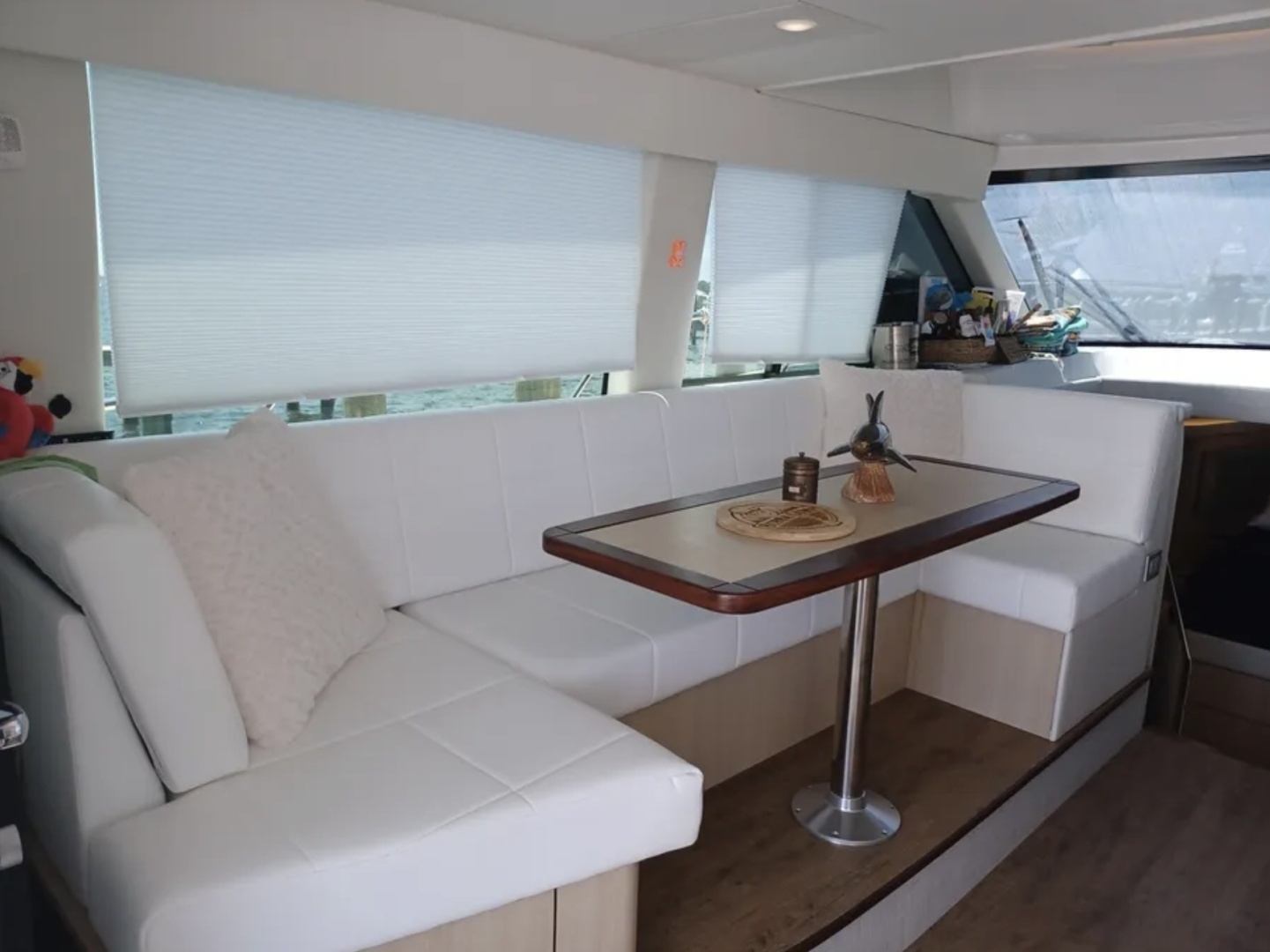 2023 Regal 42 FXO - Image 11
