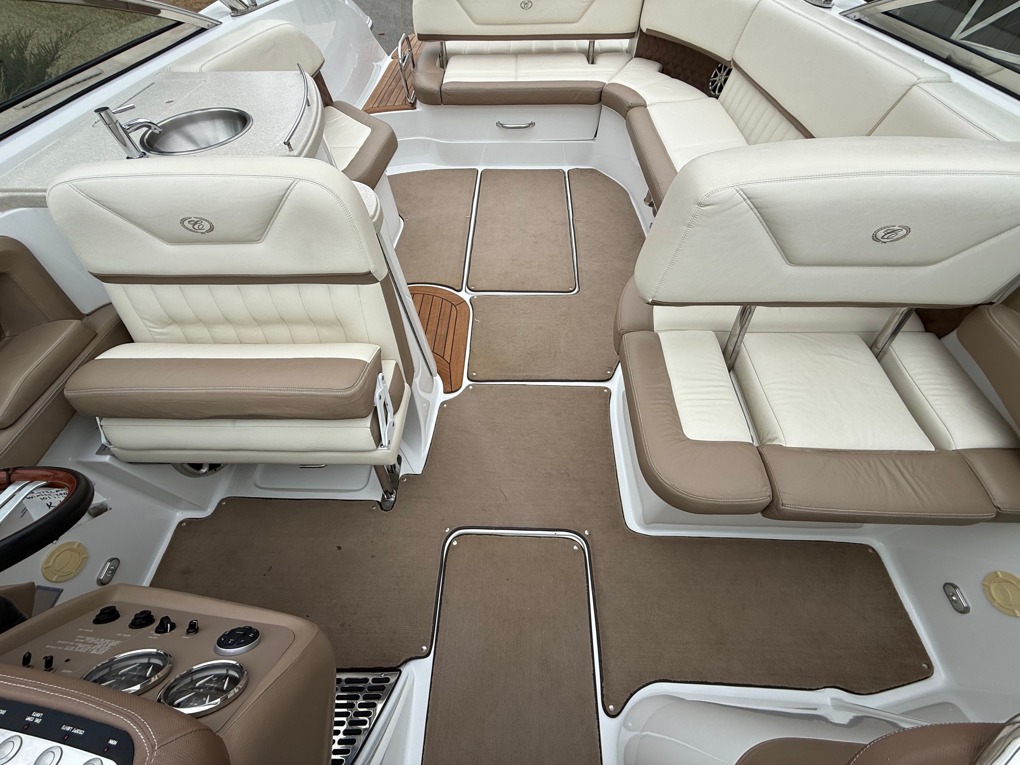 2011 Cobalt 302 - 31