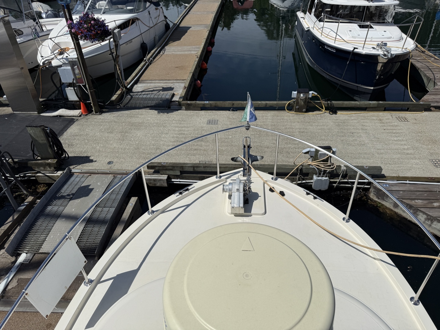 1994 Camano 31 Troll - Image 22