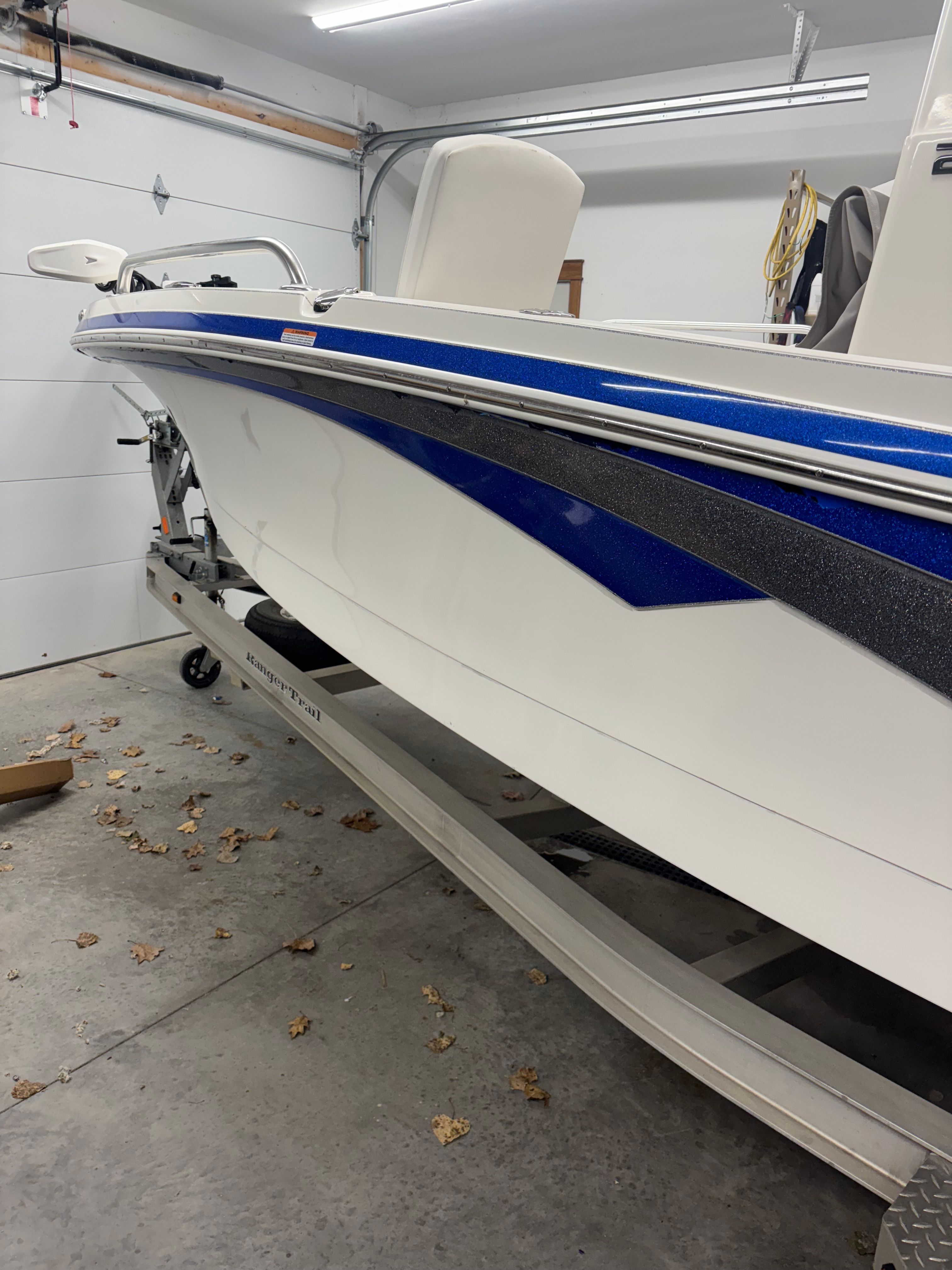 2021 Ranger 2510 Bay - 2