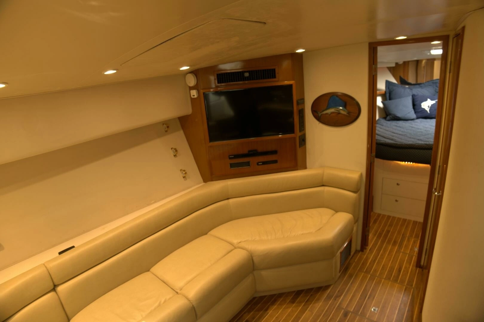 2002 Viking 43 Open - Image 3