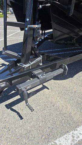 2025 Manitou 26' Explore 6' Max Deck With Dual 150hp Motors - 57