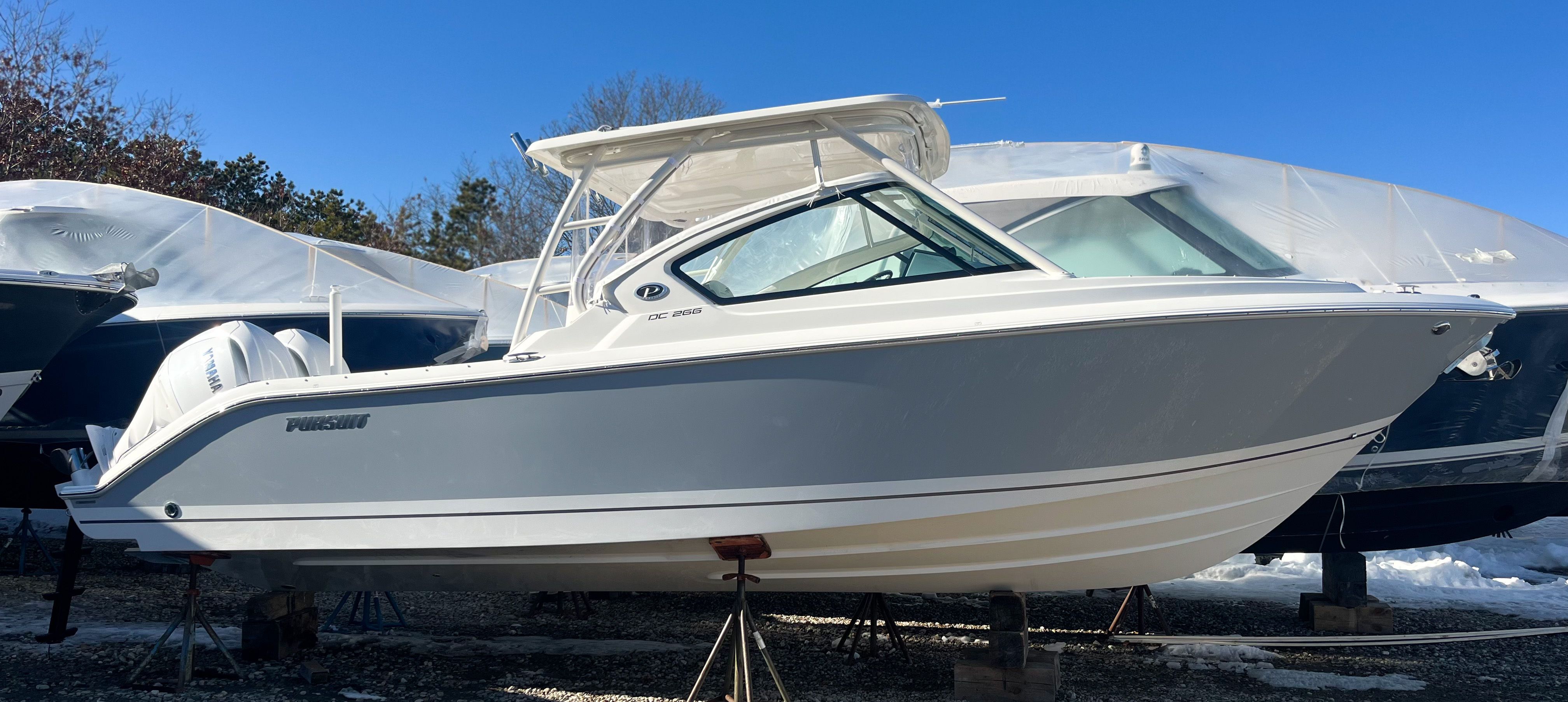2026 Pursuit DC 266 Dual Console