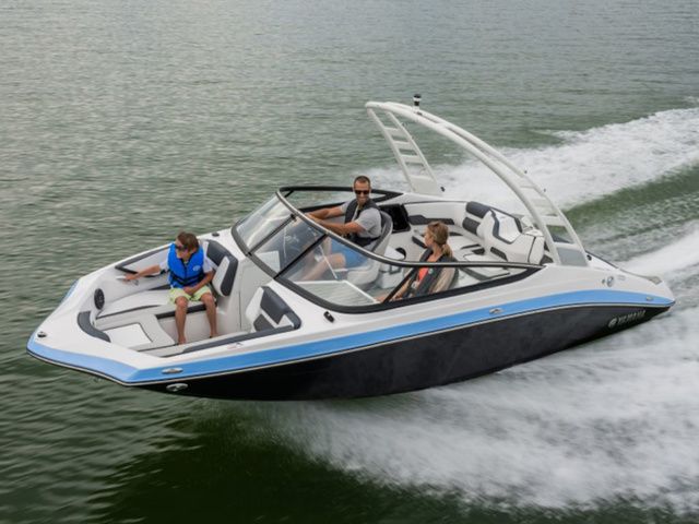 2025 Yamaha Boats 195S - 23