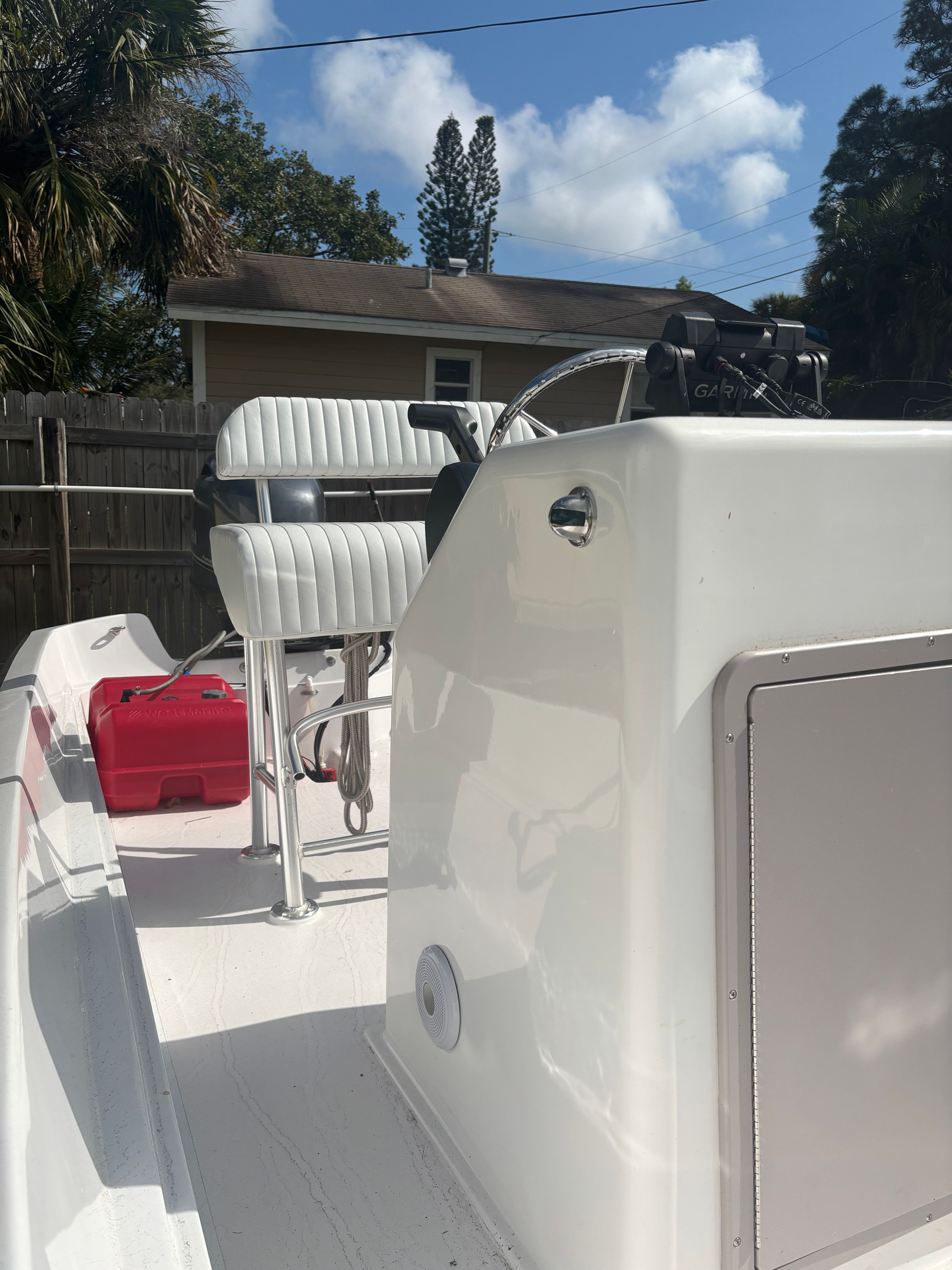 1977 Boston Whaler Montauk - 4