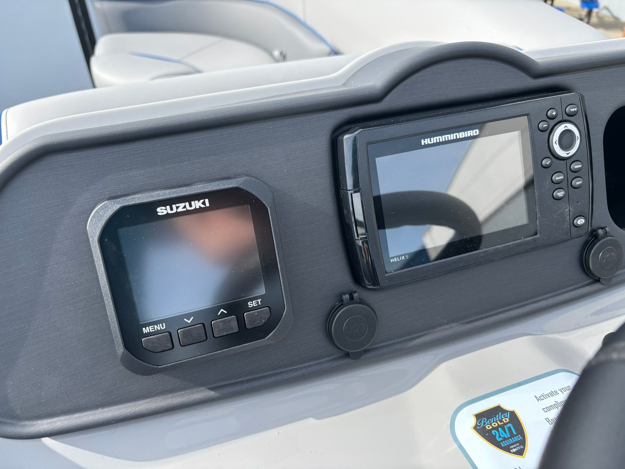 2027 Bentley Pontoons 223 Bolt - 17