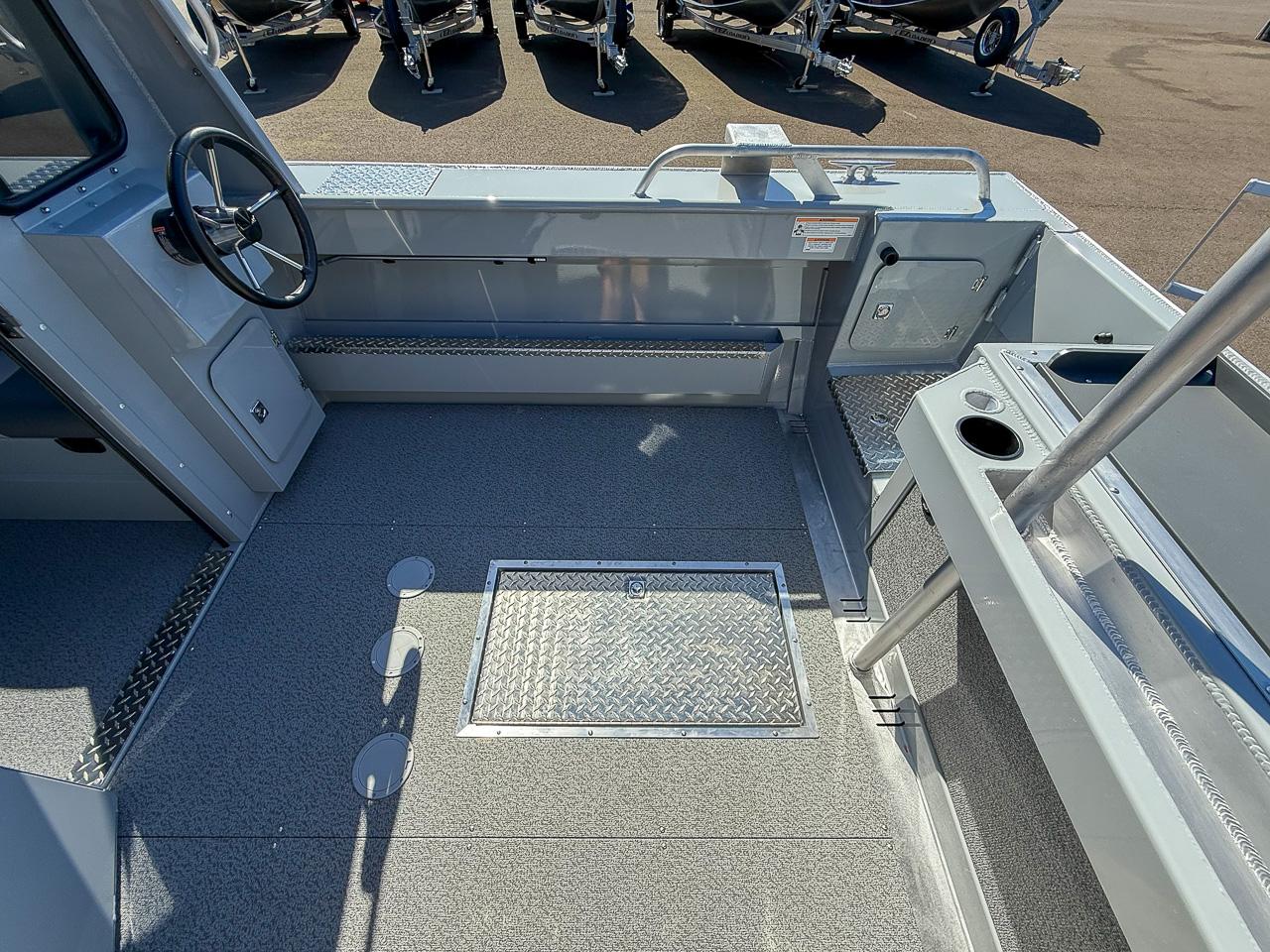 2026 Hewescraft 210 Sea Runner Hard Top - 16