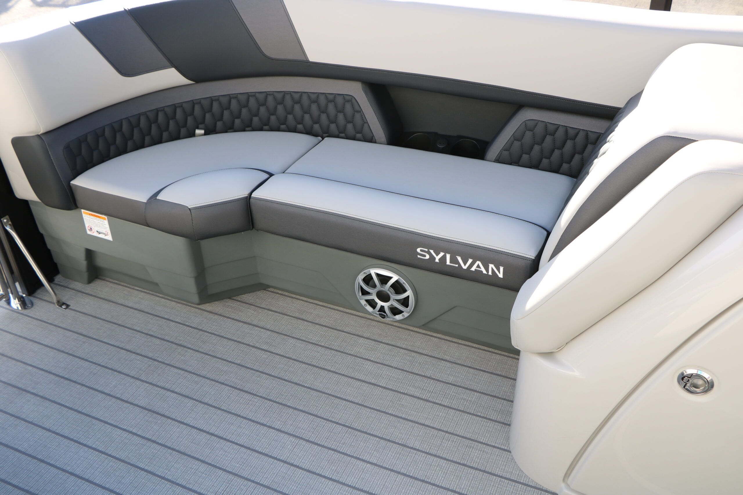 2026 Sylvan L3 DLZ Tri Toon - 30