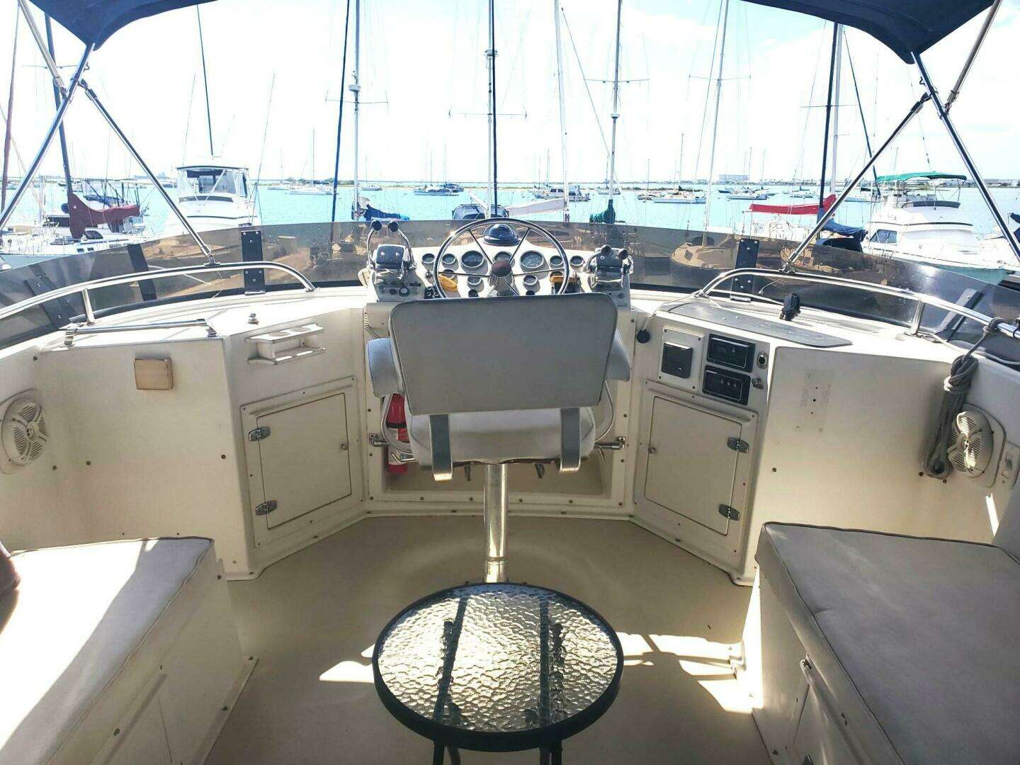 1985 Californian 5239 Cockpit Motor Yacht - Image 33