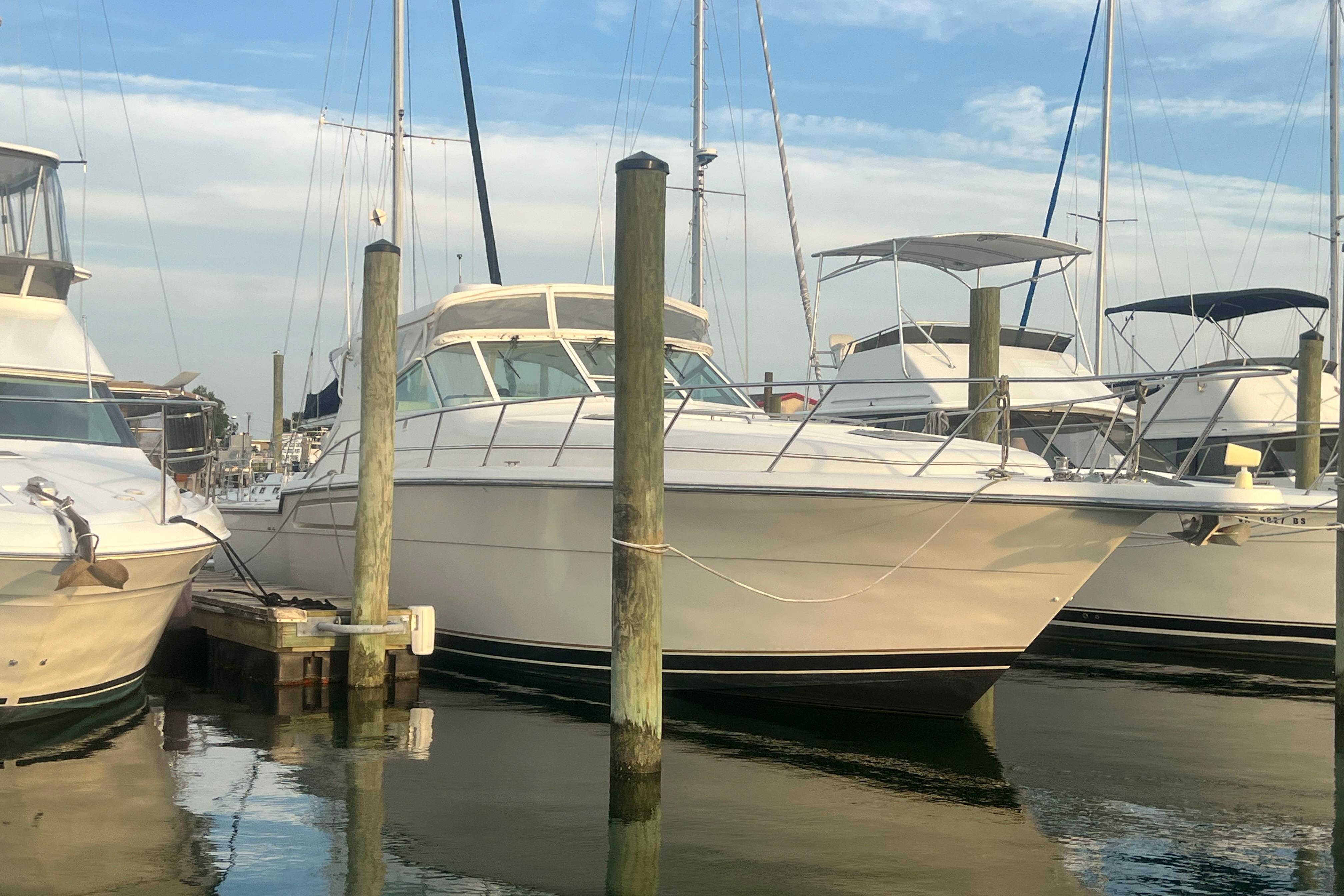 1996 Tiara Yachts 4300 Open